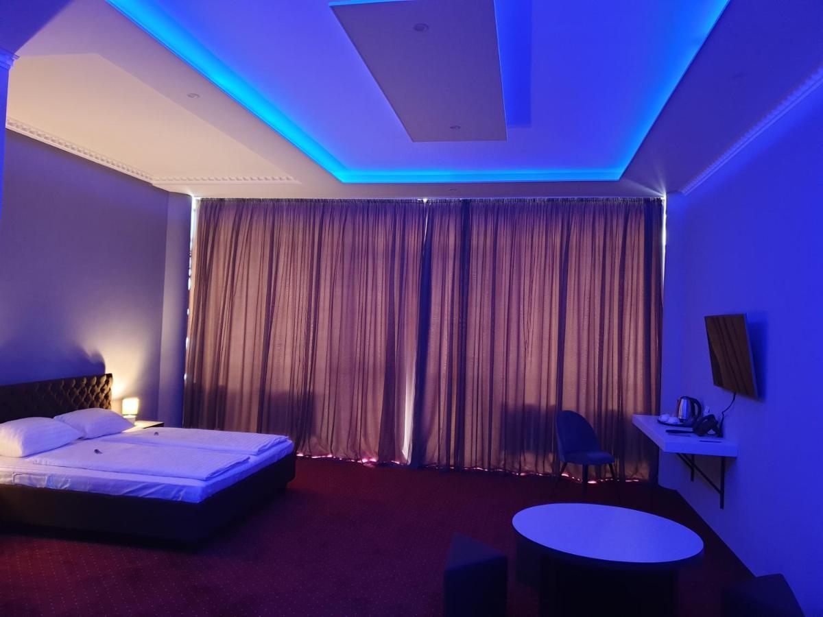 אירפין Lex Trend Hotel מראה חיצוני תמונה