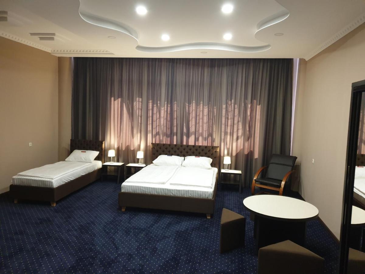 אירפין Lex Trend Hotel מראה חיצוני תמונה