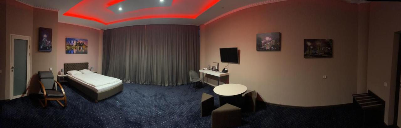 אירפין Lex Trend Hotel מראה חיצוני תמונה