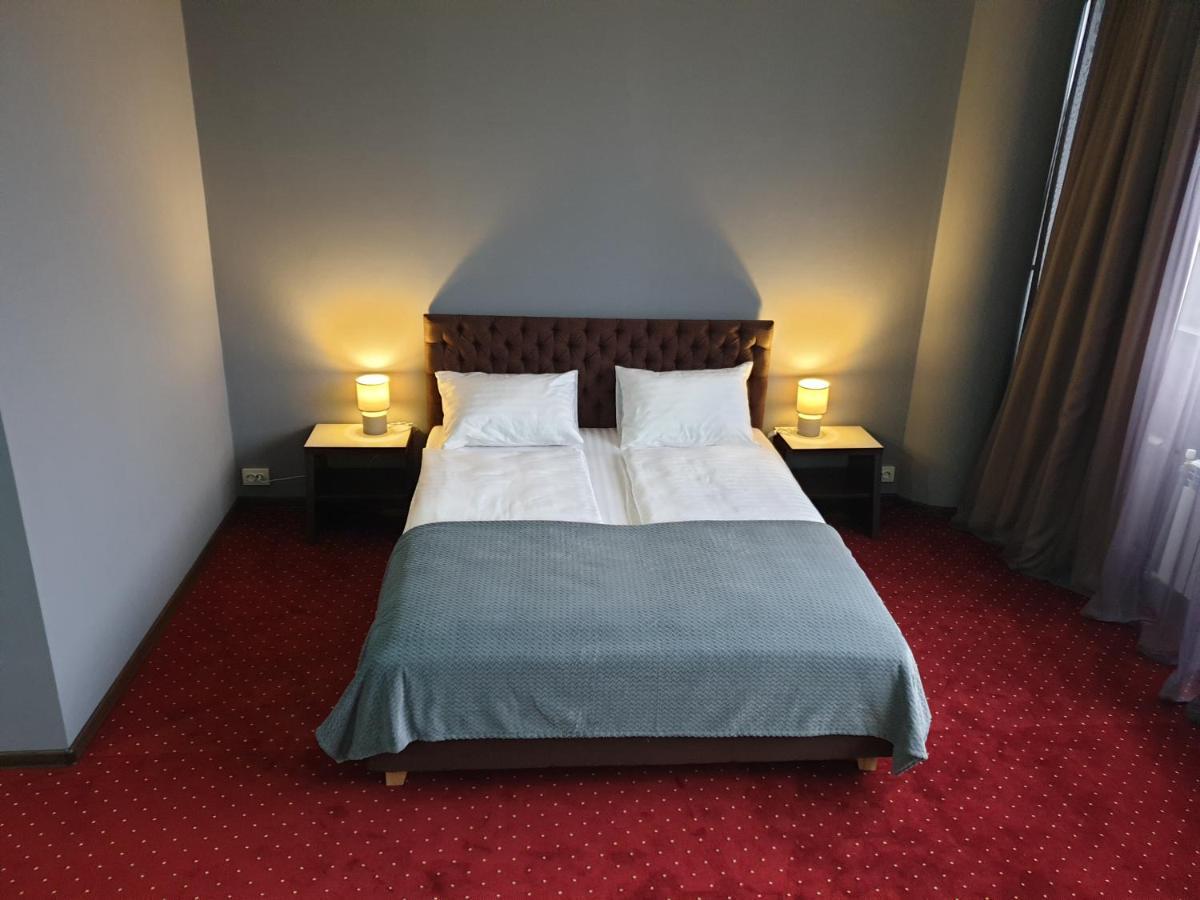 אירפין Lex Trend Hotel מראה חיצוני תמונה